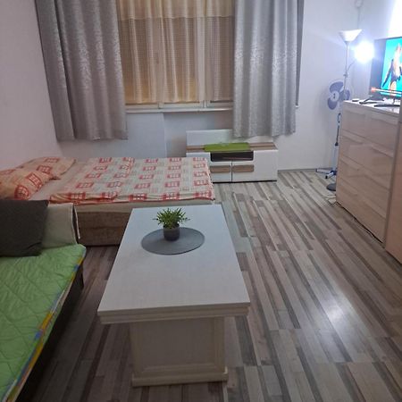 Apartment Capital Town Vk 14 Нови Сад Екстериор снимка